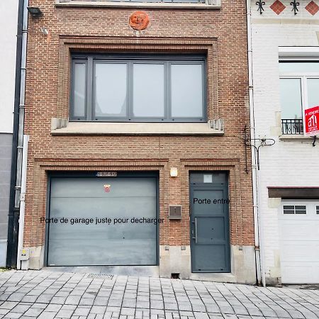 Logements Des Choraux Турне Екстер'єр фото