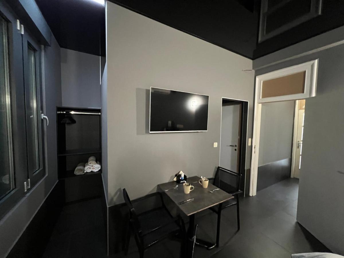 Logements Des Choraux Турне Екстер'єр фото